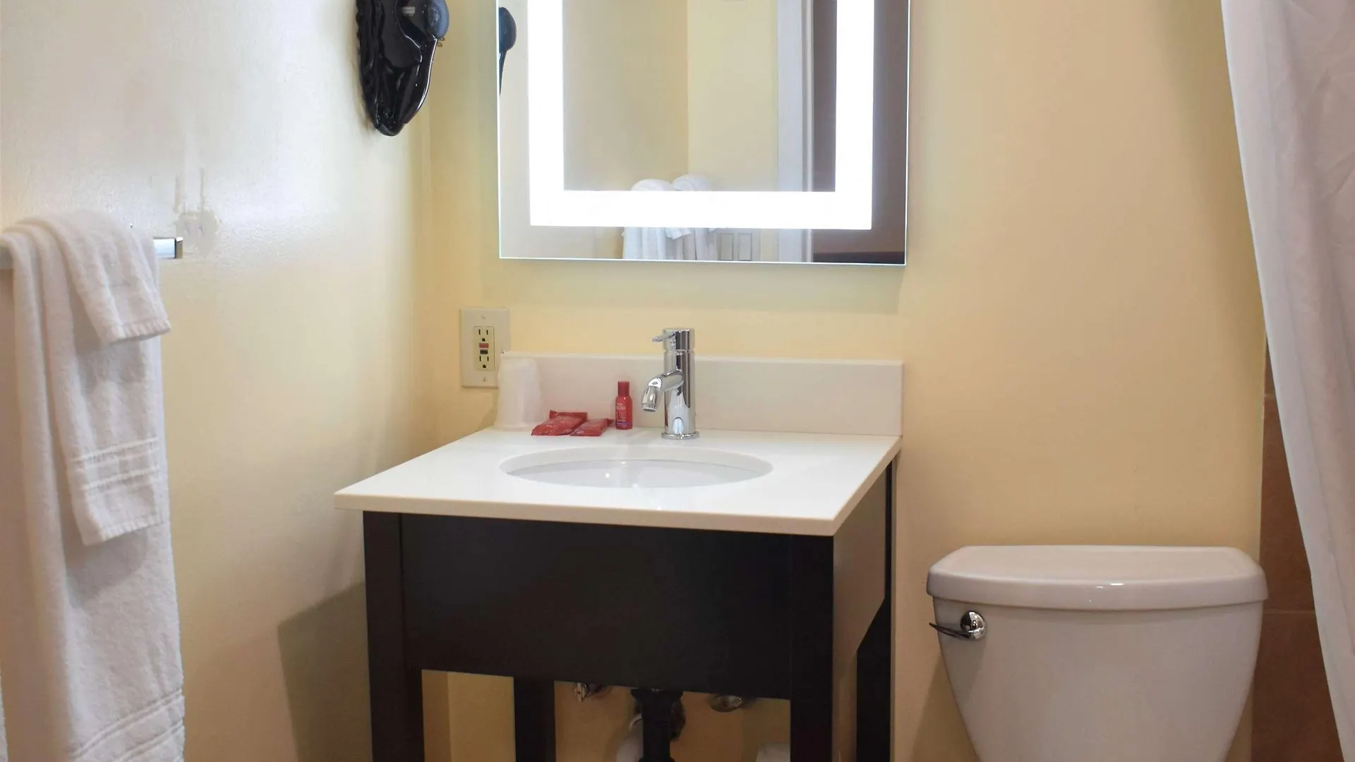 Surestay Hotel By Best Western Portland City Center