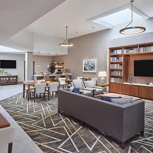 3* Hotel Sheraton Airport